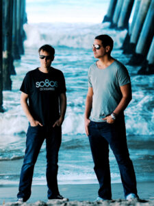 Blank & Jones zur so8os Serie